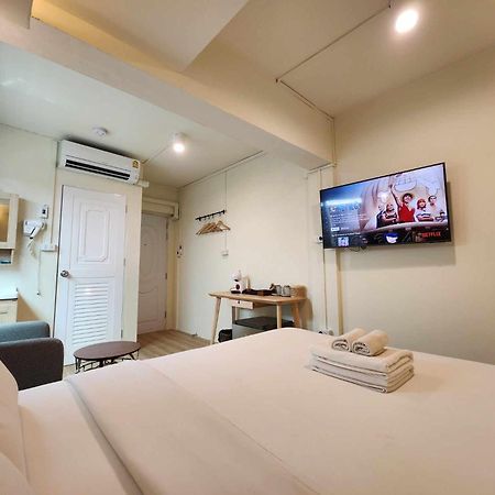 Canal View Lo-Ha Guest House, Contactless Check-In Μπανγκόκ Εξωτερικό φωτογραφία