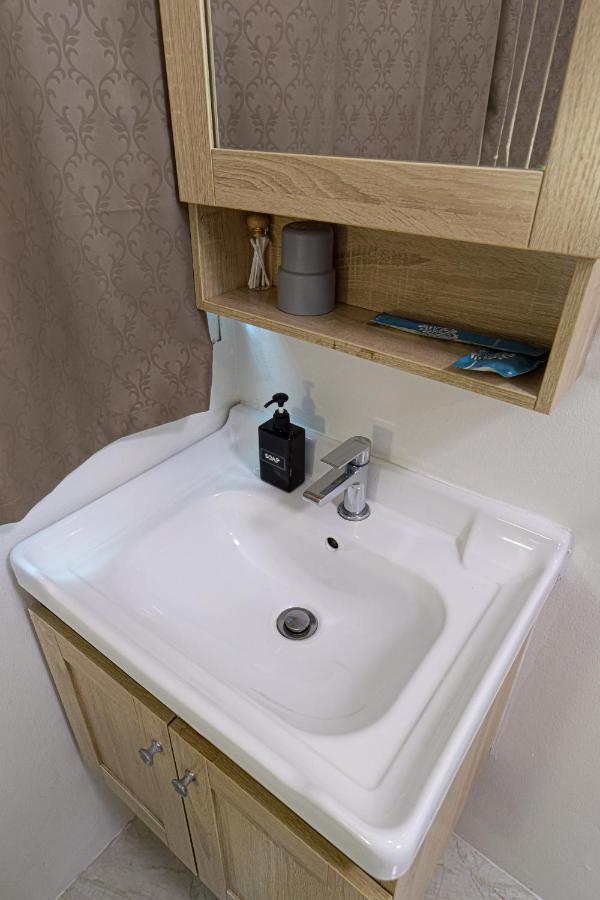 Canal View Lo-Ha Guest House, Contactless Check-In Μπανγκόκ Εξωτερικό φωτογραφία